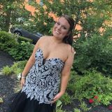 Liverpool Pet Sitter Searching for Job Opportunities in New York