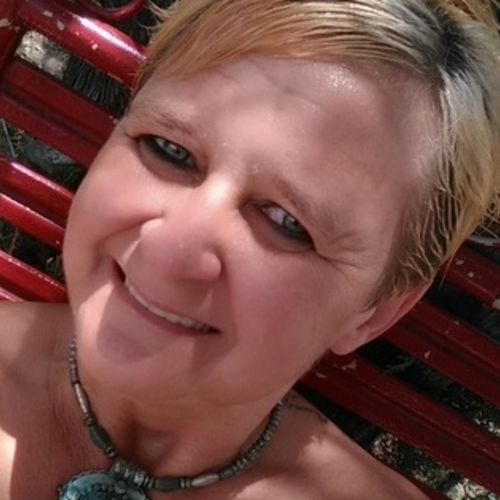 Housekeeper Provider Christy Hunter's Profile Picture