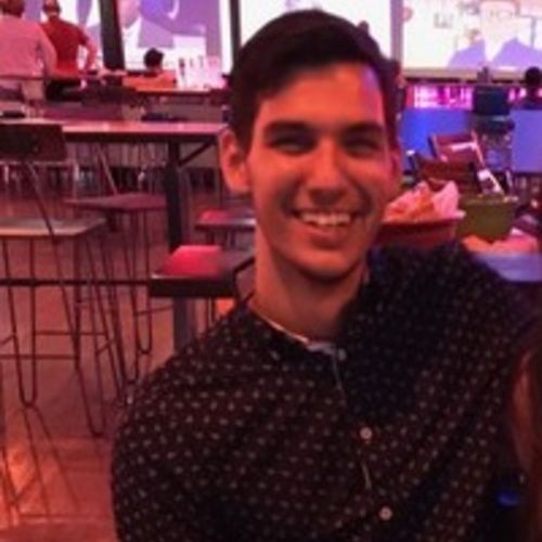 House Sitter Provider Benjamin Bucklin's Profile Picture