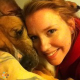 Vet tech looking to pet sit!