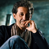 Experienced Videographer / Photographer / Editor / Producer, ex-partner of Ridley Scott's RSA Films, 20 years experience.
