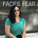 Palm Desert House Sitter Available For Work