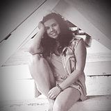 Sitter for hire: 18 yr old high school senior desperately seeking a job! Im available from 12:00 pm-6:00 pm