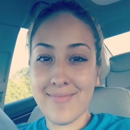 Housekeeper Provider Cinthya M's Profile Picture
