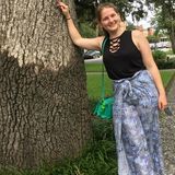 Teacher in Training Looking to Love on Your Kids!