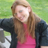 Waterloo Nanny with valid drivers licence and experience, Expectant mother looking to help out families.