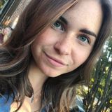 Sophomore Speech Pathology Major Offering Babysitting