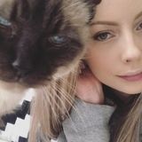 I am an experienced, trustworthy and professional pet sitter/dog walker capable of handling pets of all sizes and demeanours.