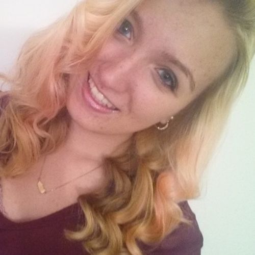 House Sitter Provider Amanda Houdeschell's Profile Picture