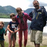 We are looking for a suitable person for the summer to manage our AirBnB
