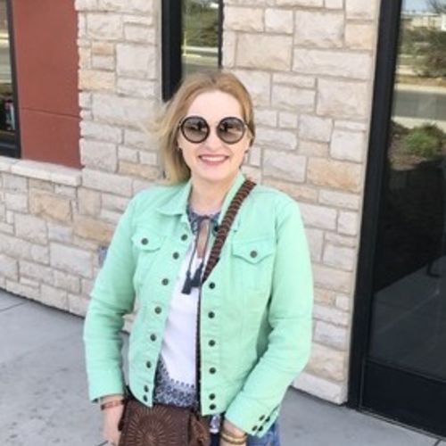 Pet Care Provider Yelena W's Profile Picture