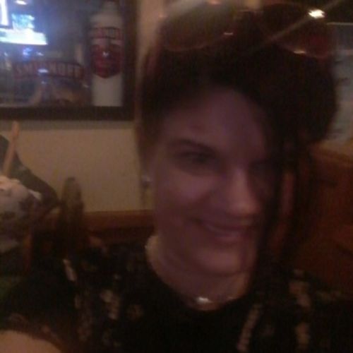 Pet Care Provider Amy V's Profile Picture