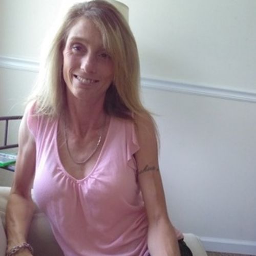 Housekeeper Provider Carla Snuggs's Profile Picture