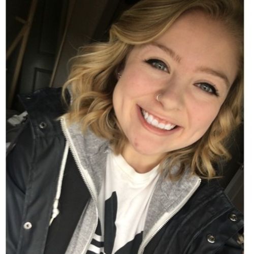 Canadian Nanny Provider Paige C's Profile Picture