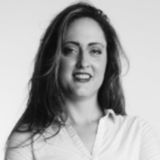Intuitive and empathic photographer