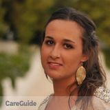 Hello! My name is Elsa, I'm a third year international student at Bishop's University