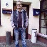 loving family In need of a Honest House Sitter for immediate reccruitment