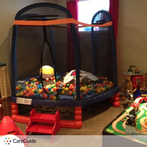 Child Care Provider Leanne D's Profile Picture