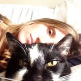Warm, Responsible Pet and House Sitter!
