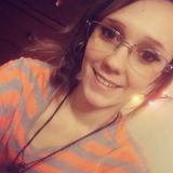 Pekin Dog Walker Seeking Work in Illinois