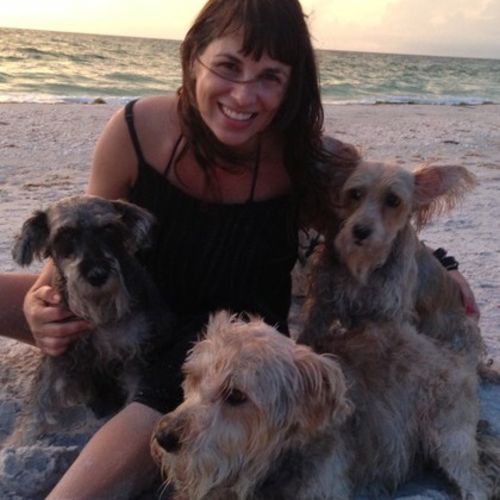 House Sitter Provider Mimi Bejarano's Profile Picture