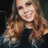 Qualified Babysitter in Edmonton looking for new families to spread love and joy in!