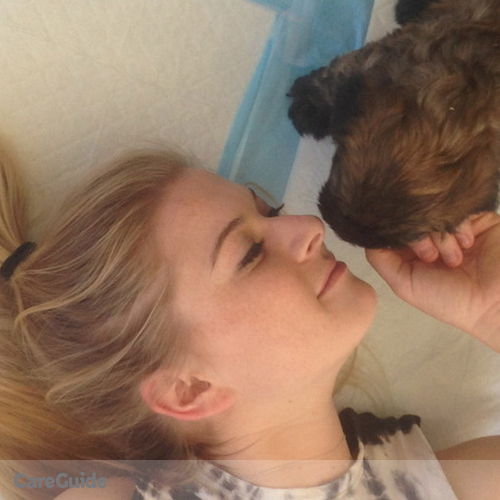 Pet Care Provider Courtney V's Profile Picture