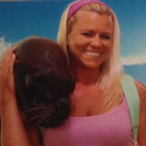 House Sitter Provider Ashley Warren's Profile Picture