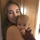 Family Oriented Nursing Student Looking for Part-Time Nanny Job