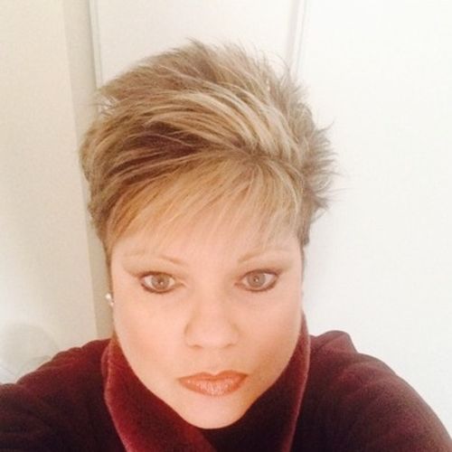 Pet Care Provider Tina C's Profile Picture