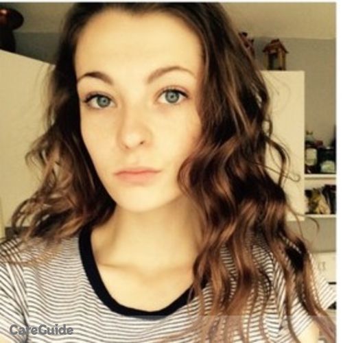 Canadian Nanny Provider Chloe D's Profile Picture
