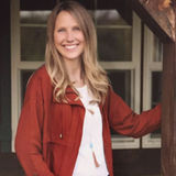 Available Pet Sitter and Dog Walker for You.