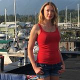 Live in , live out pet sitter with medical background