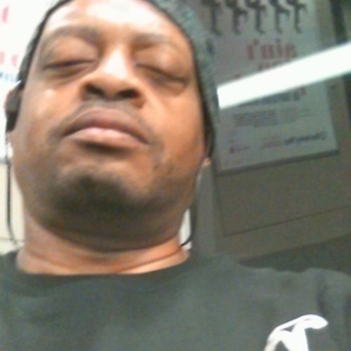 House Sitter Provider De'Von G's Profile Picture