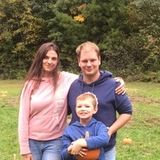 New Britain Dog Sitting Professional Searching for Being Hired in Connecticut
