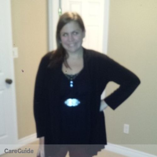 Canadian Nanny Provider Laura H's Profile Picture