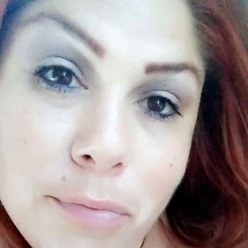 Housekeeper Provider Roe Lopez's Profile Picture