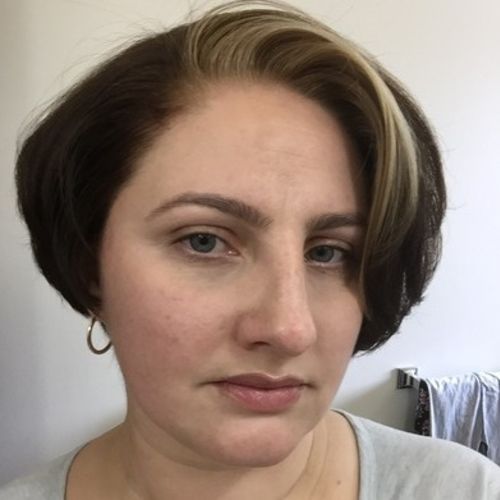 Housekeeper Provider Viktoria Izmailova's Profile Picture