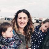 Names Katie! Offering evenings/weekends house sitting services. I am a home owner, mom (2 dogs 2 kids), and wife.