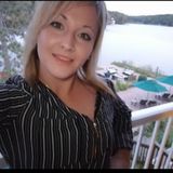 I am an experienced child care professional who is looking for a nanny job in the area.