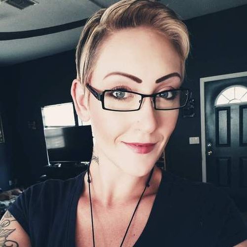 Housekeeper Provider Casey H's Profile Picture