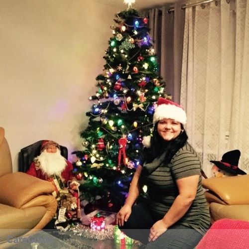 Housekeeper Provider Yuliana Velnychuk's Profile Picture