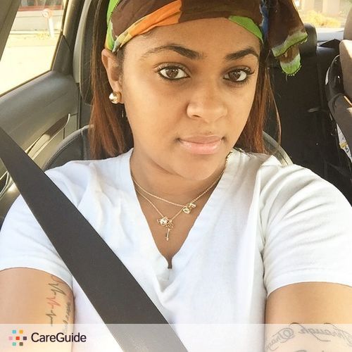 Housekeeper Provider Lenisha R's Profile Picture