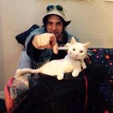 Trustworthy Dog Walker / Cat Sitter for Your Home
