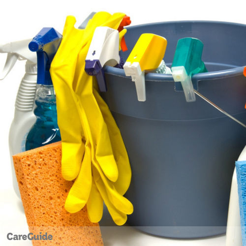 Housekeeper Provider Lesley J's Profile Picture