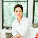 French and international personal chef services, in home dinners and cocktails parties.