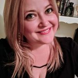 Happy House and Pet Sitter Available