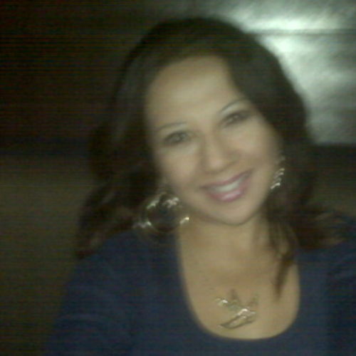 Hello! My name is Shelly. I am a very reliable house sitter. You can