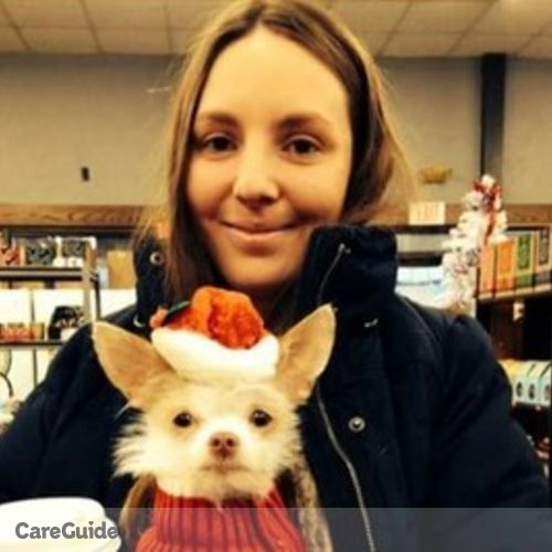 Pet Care Provider Emilee M's Profile Picture