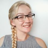Friendly and caring nanny willing to help out around the house